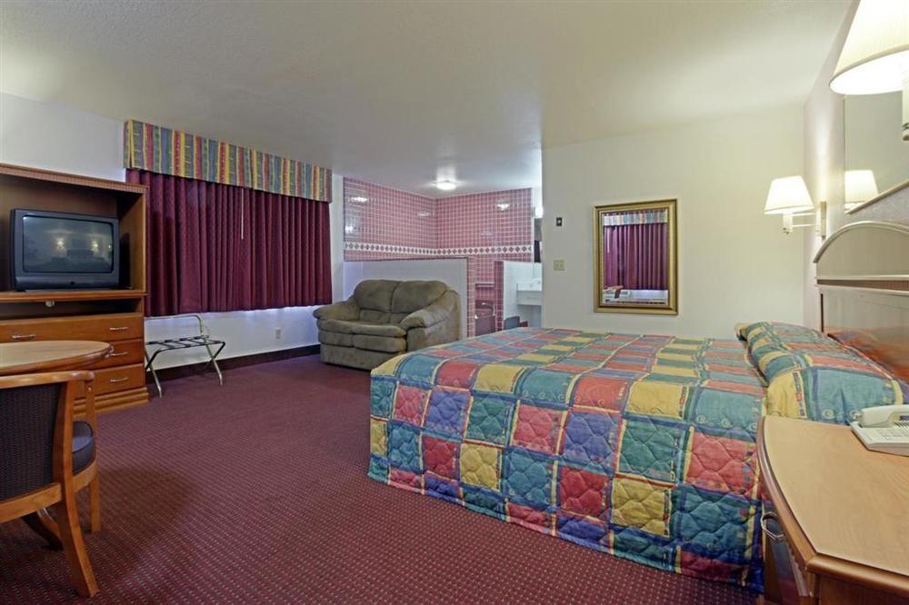 Americas Best Value Inn Pico Rivera East Los Angeles Rom bilde